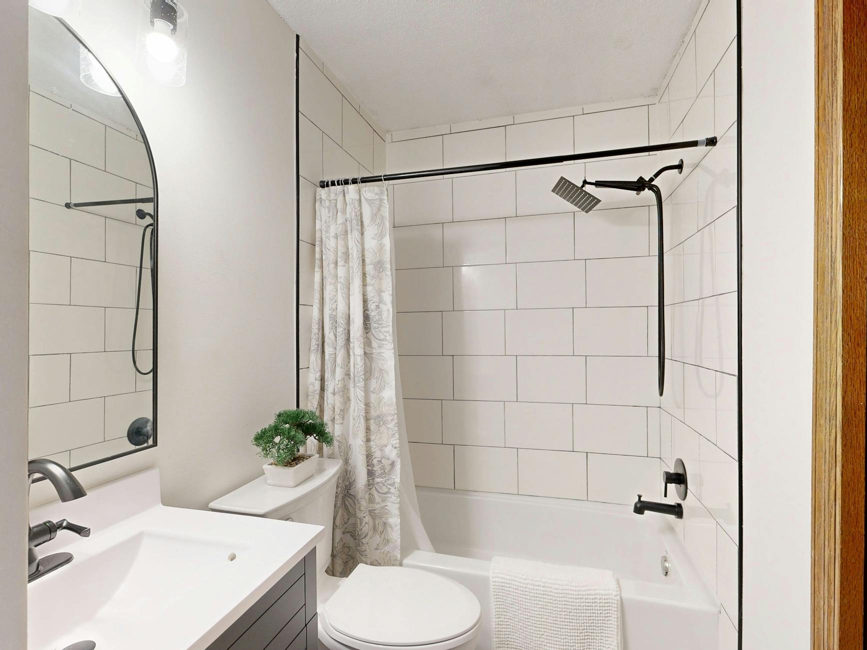 Comment optimiser les rangements dans une petite salle de bain.jpg