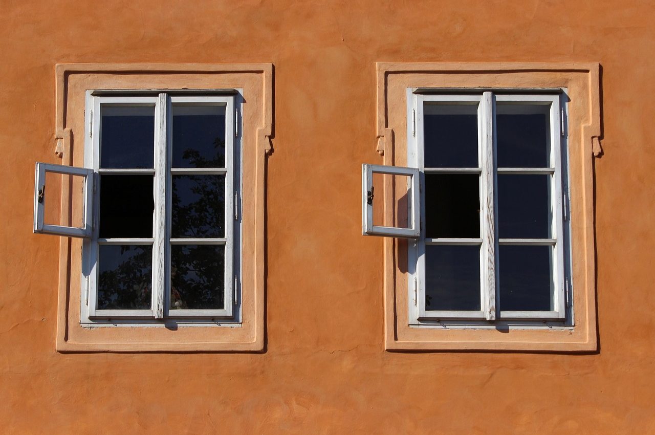 Comment exploiter intelligemment les murs pour gagner de la place